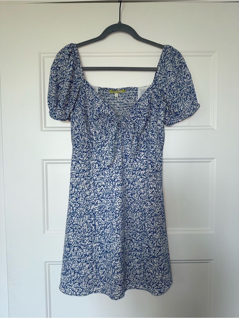Gianni Bini blue and white floral mini dress